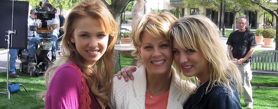 Barbara Niven, mother of Kaley Cuoco & Marnette Patterson | "Charmed" (2006)